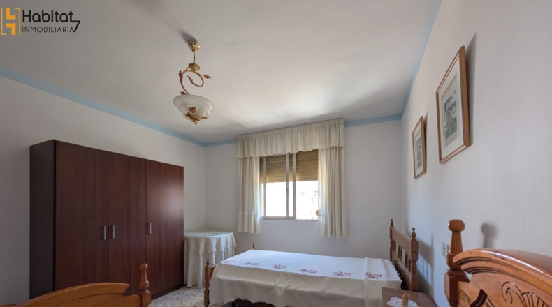 Granada - Loja - 256m2