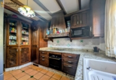 Chalet adosado con terreno en venta en Loja ref: TR404927 foto