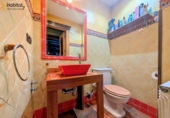 Chalet adosado con terreno en venta en Loja ref: TR404927 foto
