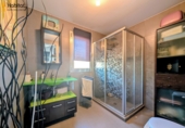 Chalet independiente con terreno en venta en Loja ref: TR404926 foto