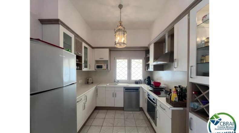 Gerona - Empuriabrava - 542m2