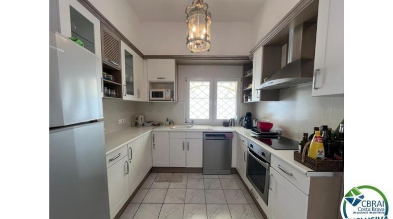 Gerona - Empuriabrava - 542m2