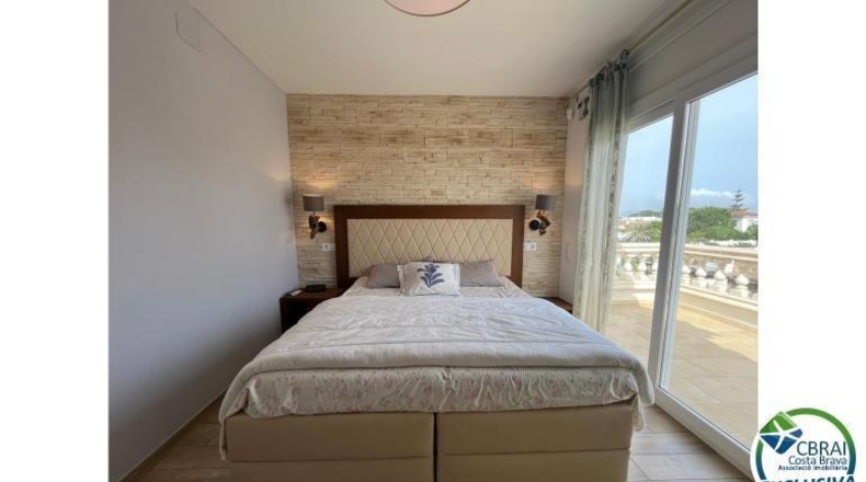 Gerona - Empuriabrava - 542m2