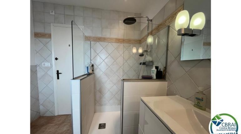 Gerona - Empuriabrava - 542m2
