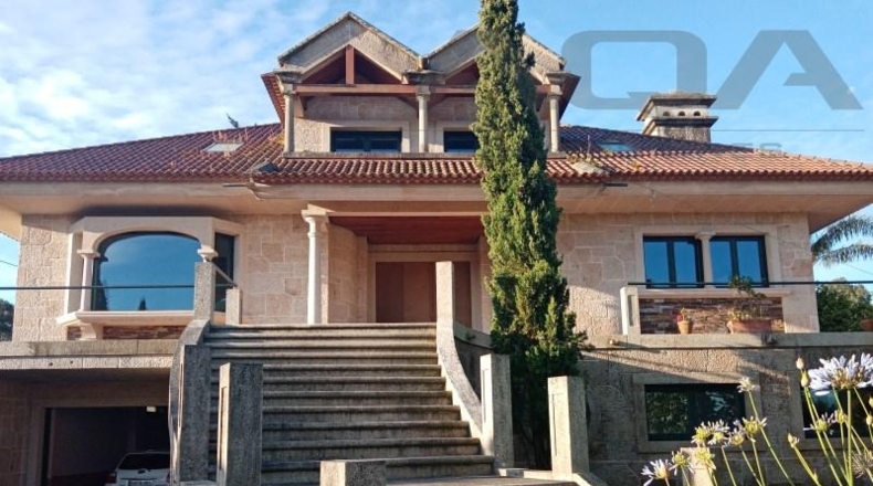 Pontevedra - Bayona - 6500m2