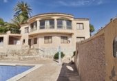 Xalet independent amb terreny en venda a la España, el Campello, ref.: TR173330 foto