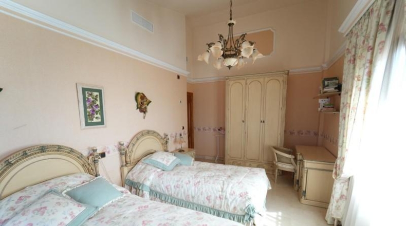 Alicante - Orihuela - 850m2