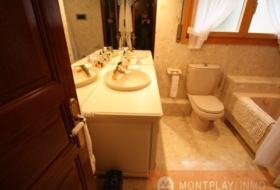Viella 550&nbsp;m²