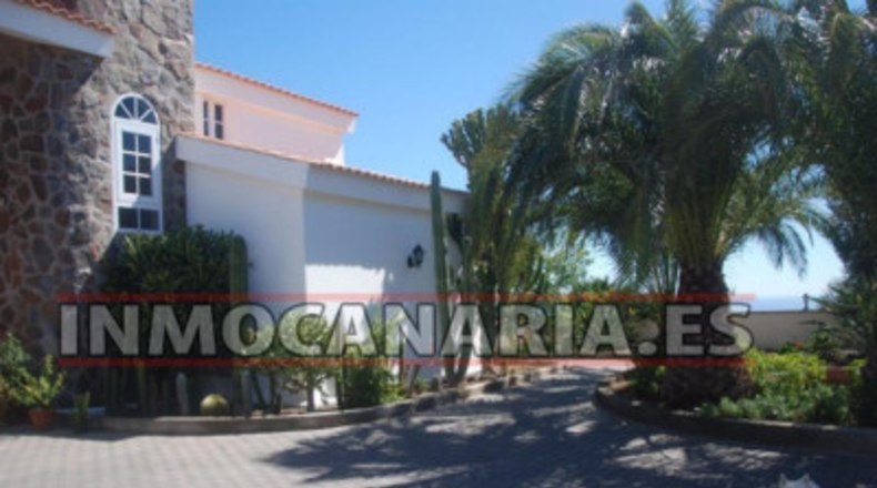 Las Palmas - San Bartolomé de Tirajana - 8840m2