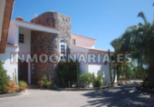 Xalet independent amb terreny en venda a la España, San Bartolomé de Tirajana, ref.: TR137025 foto
