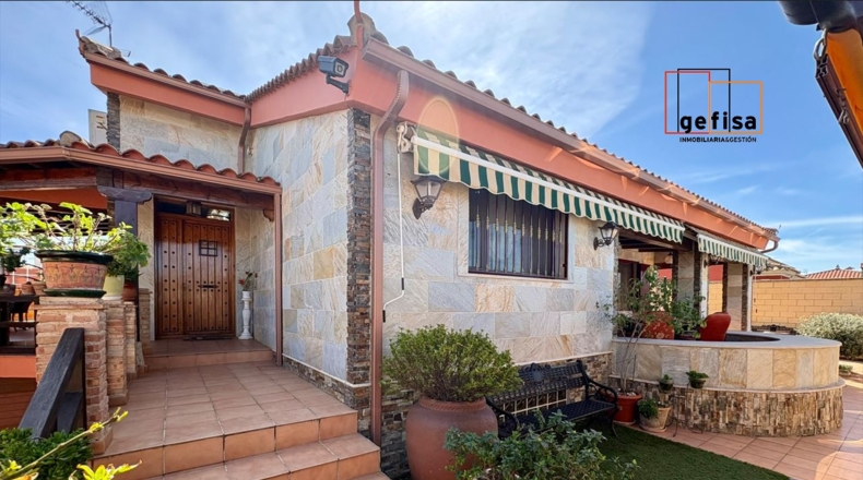 Ciudad Real - Valdepeñas - 763m2
