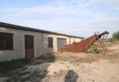 Промышленное здание на продажу в городе Tortosa. Фото