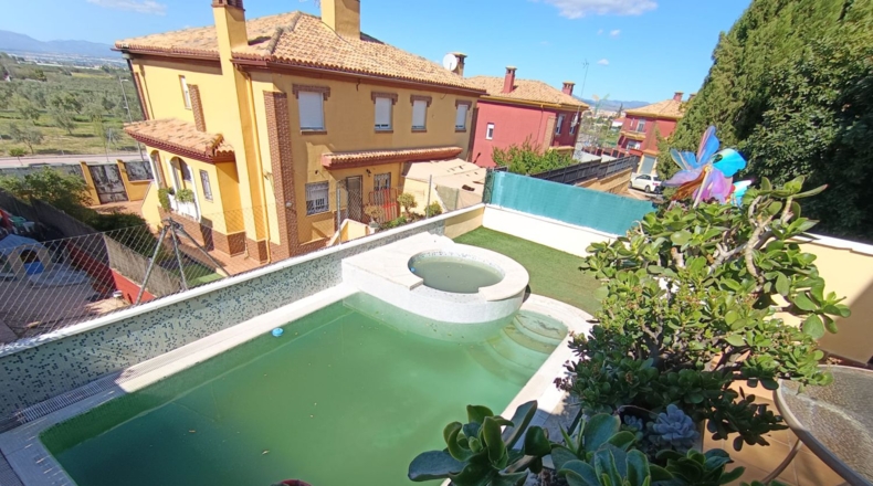Granada - Alhendín - 244m2