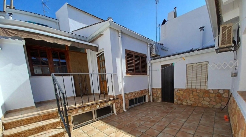 Albacete - La Roda - 353m2