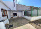 Chalet adosado con terreno en venta en La Roda ref: TR405022 foto