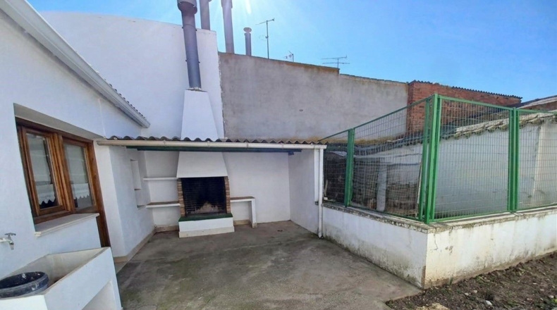 Albacete - La Roda - 353m2