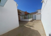 Chalet adosado con terreno en venta en La Roda ref: TR405022 foto