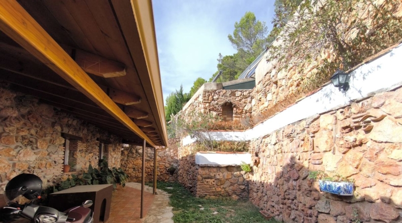 Jaén - Benatae - 2000m2