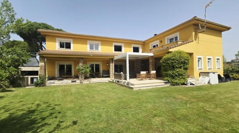 Comunidad de Madrid - Algete - 612m2