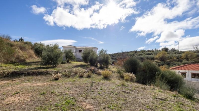 Granada - Nívar - 562m2