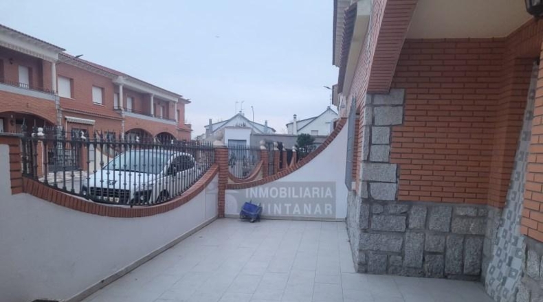 Toledo - La Puebla de Almoradiel - 226m2