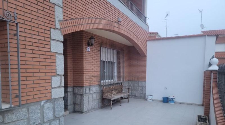 Toledo - La Puebla de Almoradiel - 226m2
