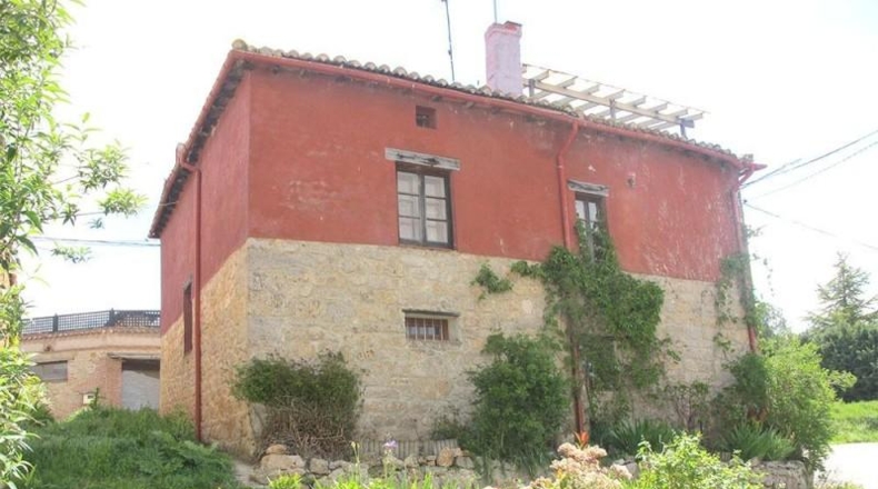 Burgos - Modúbar de la Emparedada - 214m2