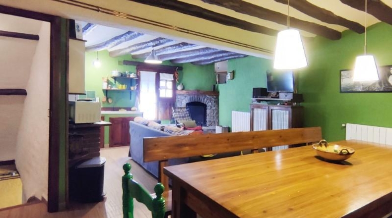 Huesca - Ласкуарре / Ласкарри - 69m2