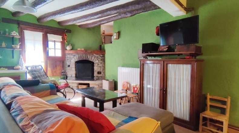 Huesca - Ласкуарре / Ласкарри - 69m2