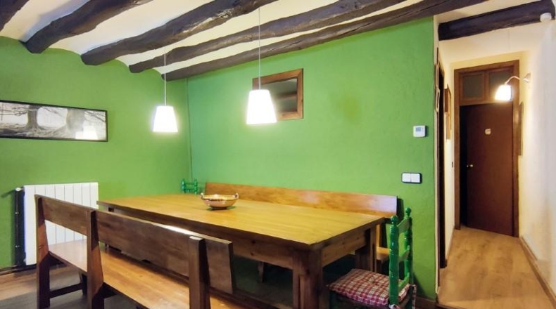 Huesca - Ласкуарре / Ласкарри - 69m2