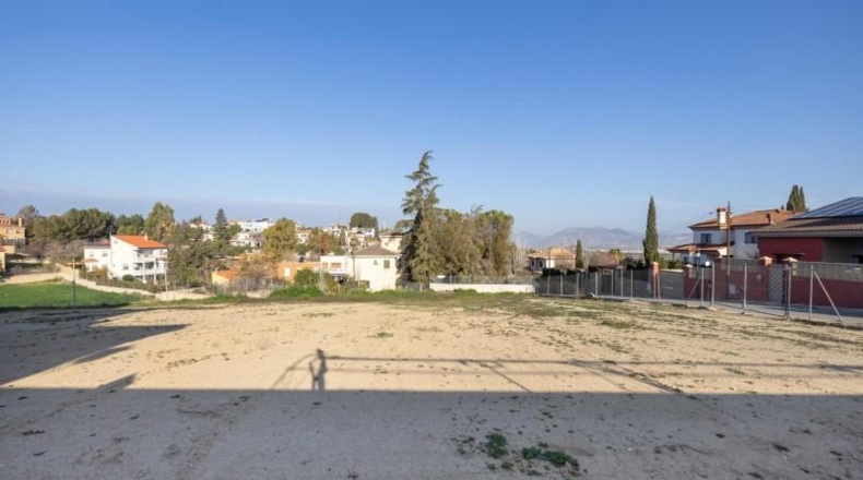Granada - Los Llanos - 1225m2