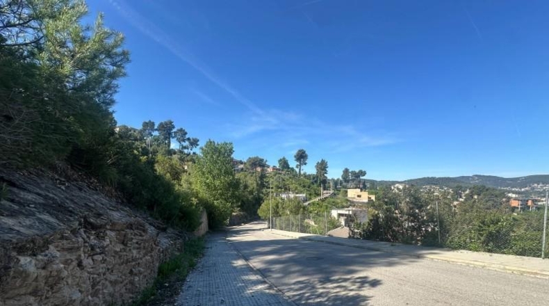 Barcelona - Vallirana - 3743m2