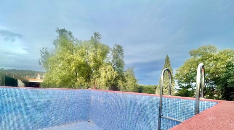 Castellon - Onda - 1680m2