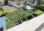 Отдельно стоящий дом с участком на продажу в городе el Vendrell Фото