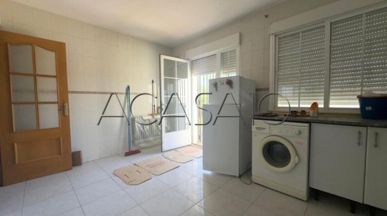 Community of Madrid - Serranillos del Valle - 200m2