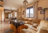 Chalet independiente con terreno en venta en la España, Dílar, ref: TR404516 foto