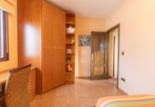 Chalet independiente con terreno en venta en la España, Dílar, ref: TR404516 foto