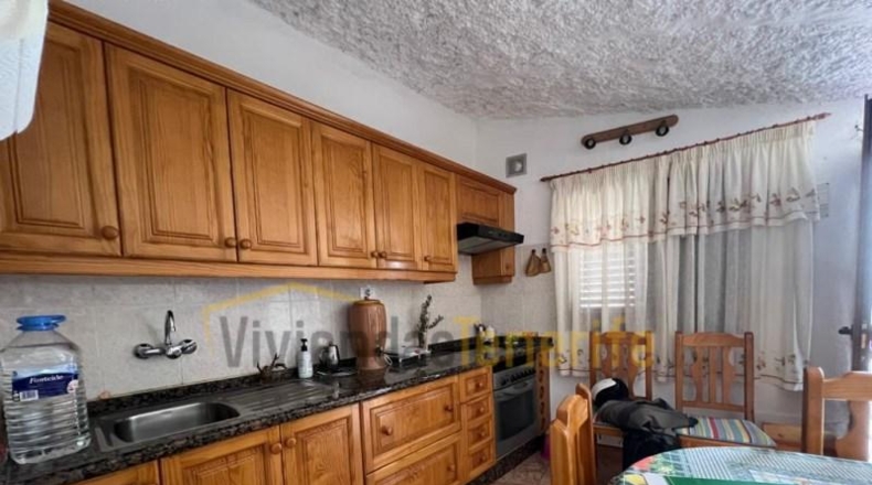 Santa Cruz de Tenerife - Granadilla de Abona - 690m2