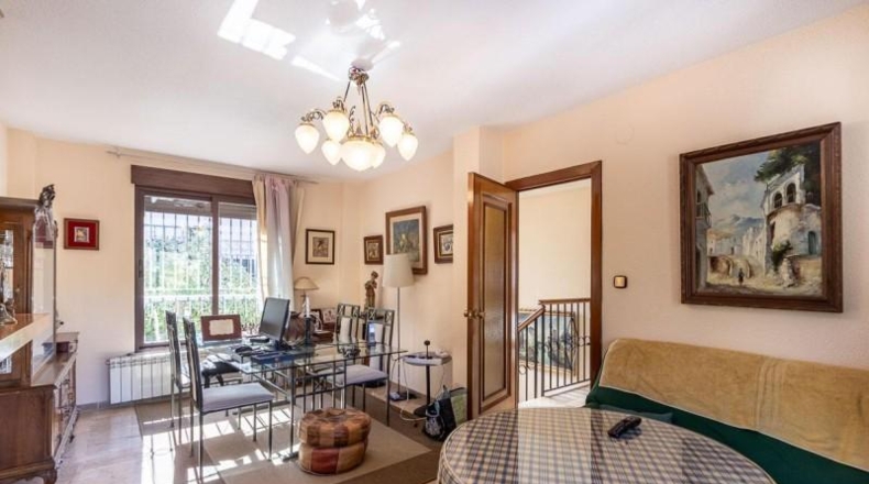 Granada - Pinos Genil - 382m2