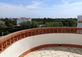 Отдельно стоящий дом с участком на продажу в городе l'Ametlla de Mar Фото