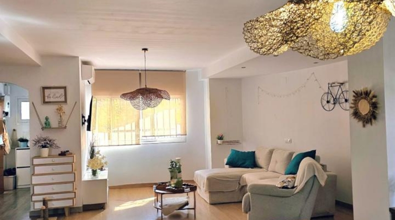 Málaga - Алаурин-де-ла-Торре - 232m2