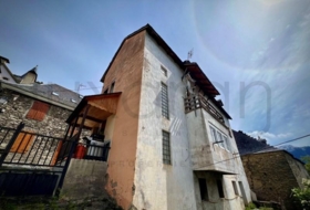 Viella 468&nbsp;m² 