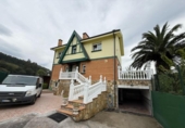 Chalet independiente con terreno en venta en la España, Castro-Urdiales, ref: TR404562 foto