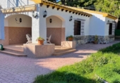 Chalet independiente con terreno en venta en la España, Orihuela, ref: TR404555 foto