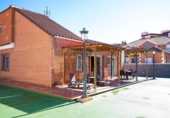 Chalet independiente con terreno en venta en la España, San Javier, ref: TR236504 foto