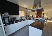 Casa de pueblo en venta en la España, Rubí, ref: TR405009 foto