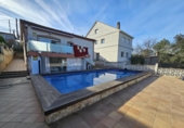 Casa de pueblo en venta en la España, Rubí, ref: TR405009 foto