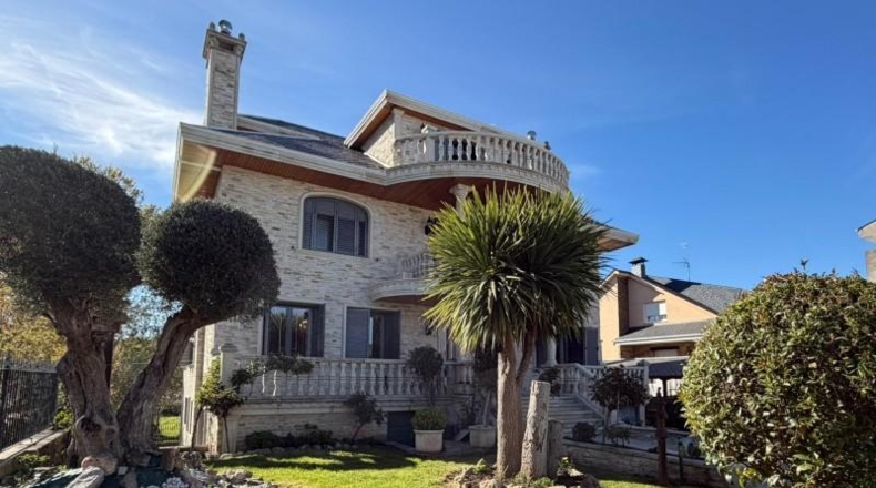 León - Cacabelos - 2505m2