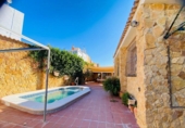Chalet independiente con terreno en venta en la España, Orihuela, ref: TR248121 foto