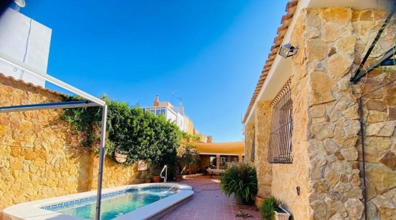 Alicante - Orihuela - 816m2